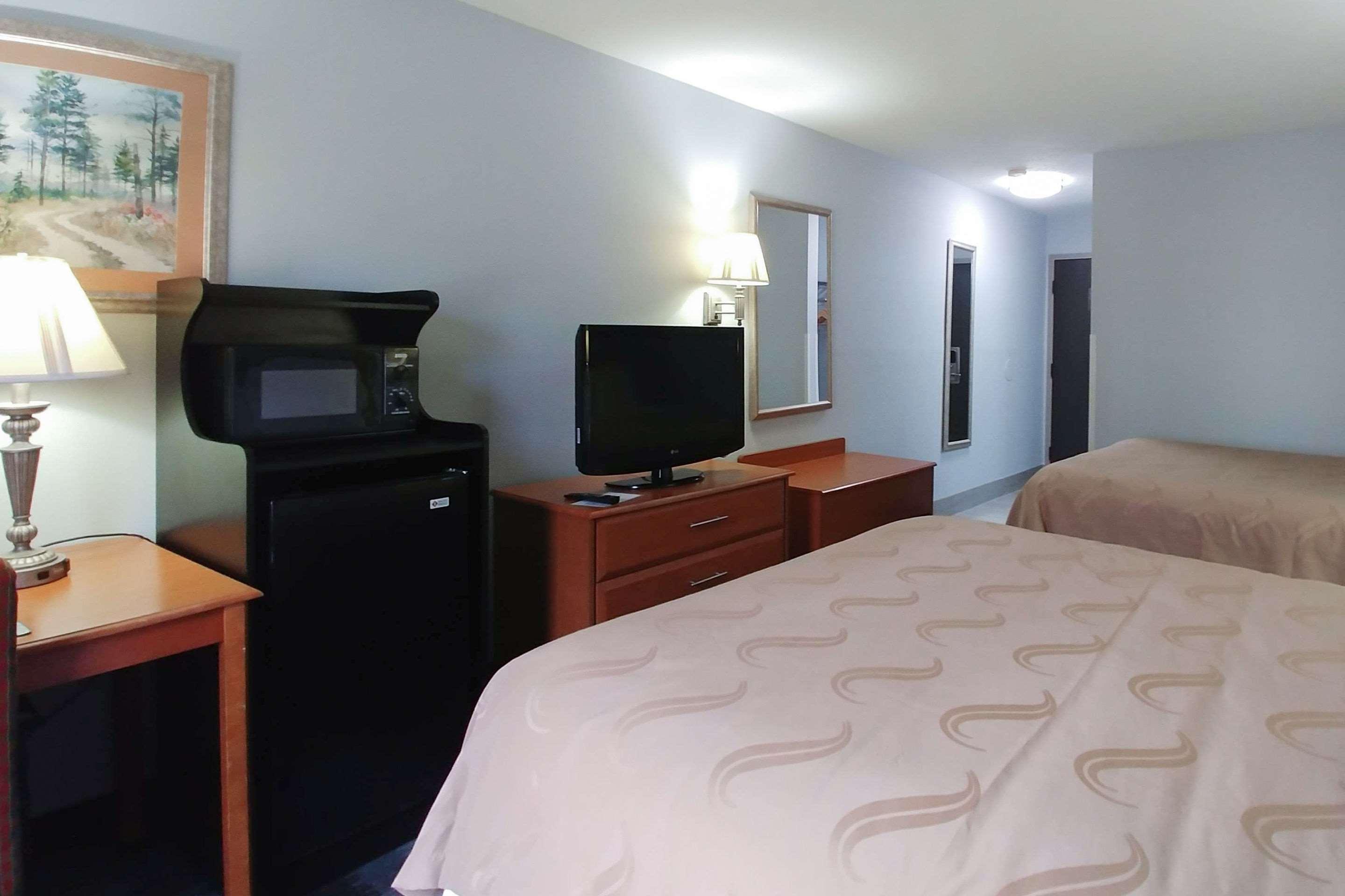Quality Inn Dublin I-81 Exterior photo
