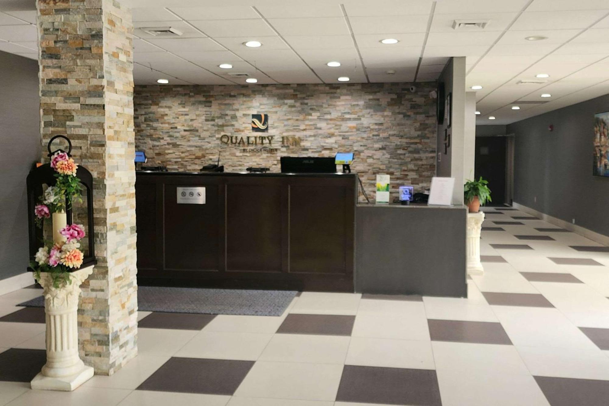 Quality Inn Dublin I-81 Exterior photo