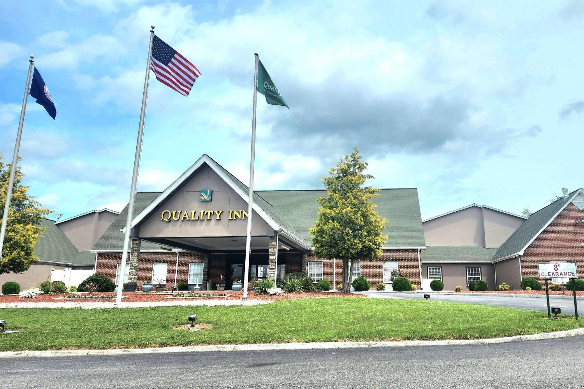 Quality Inn Dublin I-81 Exterior photo
